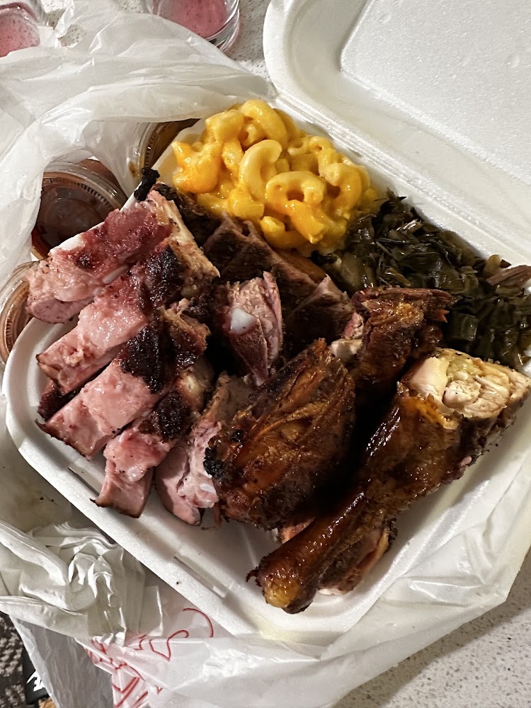Boomerang BBQ & Bistro