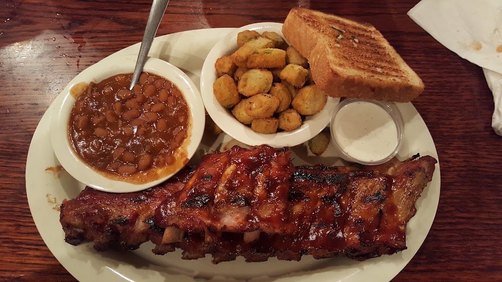 Oakwood Smokehouse & Grill